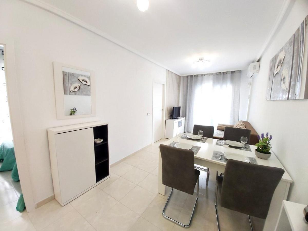 Appartement Espanatour LAGUNA à Torrevieja Extérieur photo